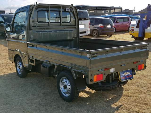 スズキ キャリイトラック ６６０ ＫＣ農繁 ３方開 ４ＷＤ R8年 (関東) 99