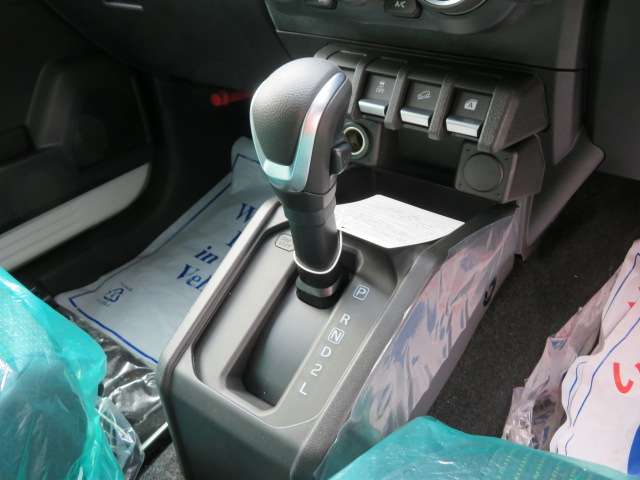 スズキ ジムニー　ノマド １．５ ＦＣ ４ＷＤ R8年 (関東) 99