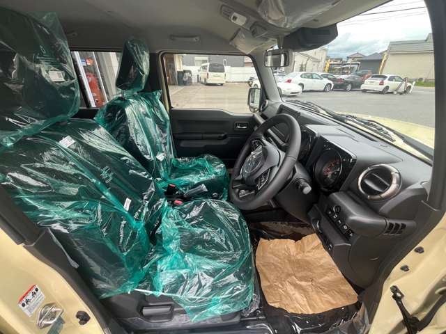 スズキ ジムニー　ノマド １．５ ＦＣ ４ＷＤ R8年 (東海) 99