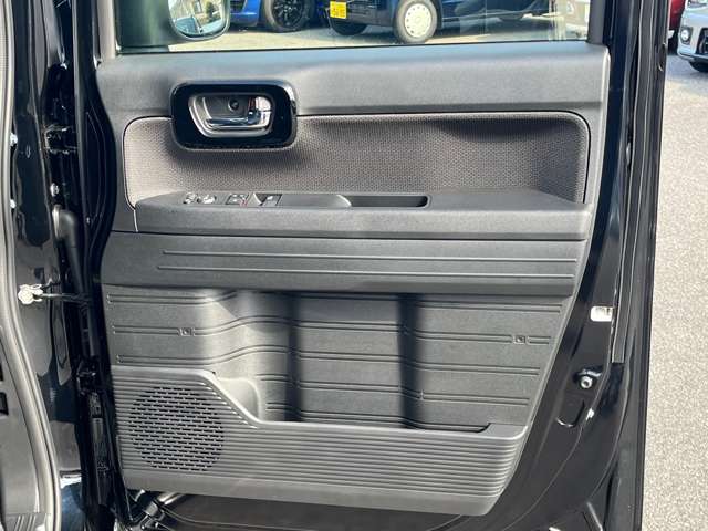 ホンダ Ｎ−ＶＡＮ ６６０ ファン ターボ R8年 (東海) 99
