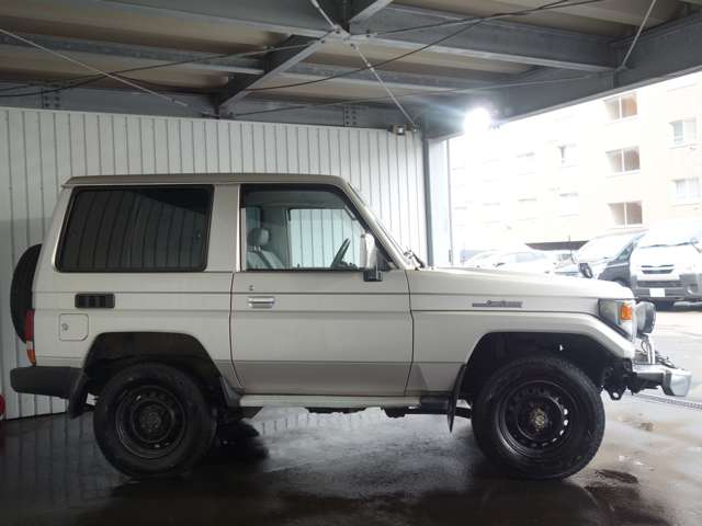 トヨタ ランドクルーザーバン ４．２ ＬＸ ディーゼル ４ＷＤ H15年 (北海道) 99