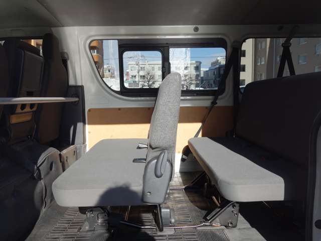 トヨタ ハイエースバン ２．８ ＤＸ ロング ＧＬパッケージ ディーゼルターボ ４ＷＤ R2年 (北海道) 99