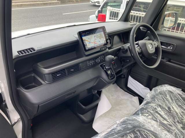 ホンダ Ｎ　ＢＯＸ カスタム ６６０ R8年 (近畿) 99