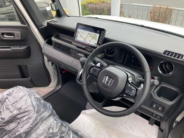 ホンダ Ｎ　ＢＯＸ カスタム ６６０ R8年 (近畿) 99