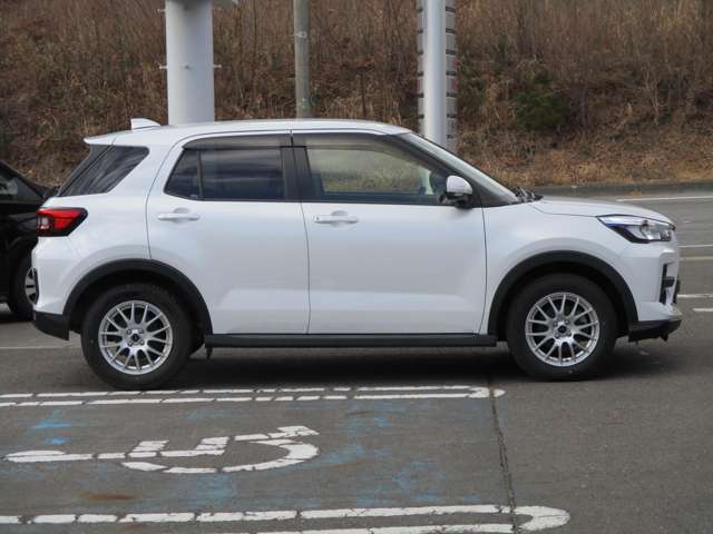 トヨタ ライズ １．０ Ｘ ４ＷＤ R4年 (東北) 99