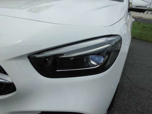 メルセデスベンツ Ｂクラス Ｂ１８０ ＡＭＧライン R1年 (近畿) 99