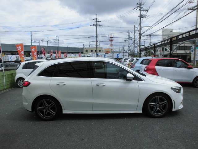 メルセデスベンツ Ｂクラス Ｂ１８０ ＡＭＧライン R1年 (近畿) 99