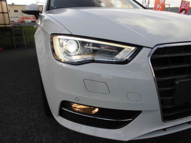 アウディ Ａ３　スポーツバック １．４　ＴＦＳＩ H28年 (近畿) 99