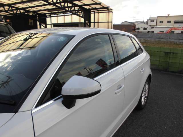 アウディ Ａ３　スポーツバック １．４　ＴＦＳＩ H28年 (近畿) 99