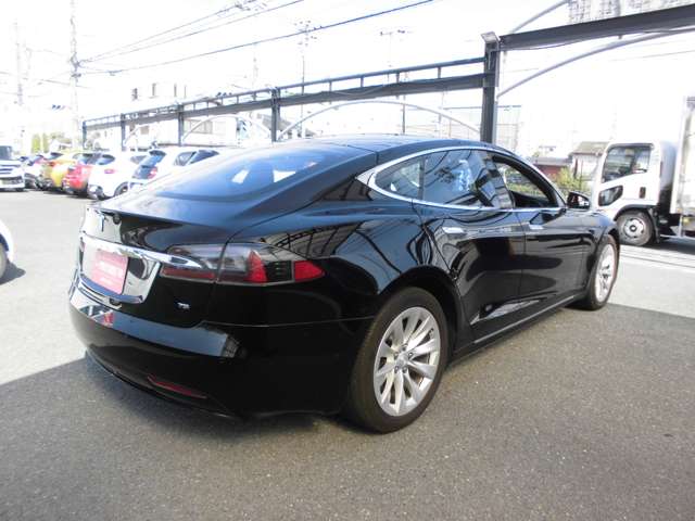 テスラ モデルＳ ７５ H30年 (近畿) 99