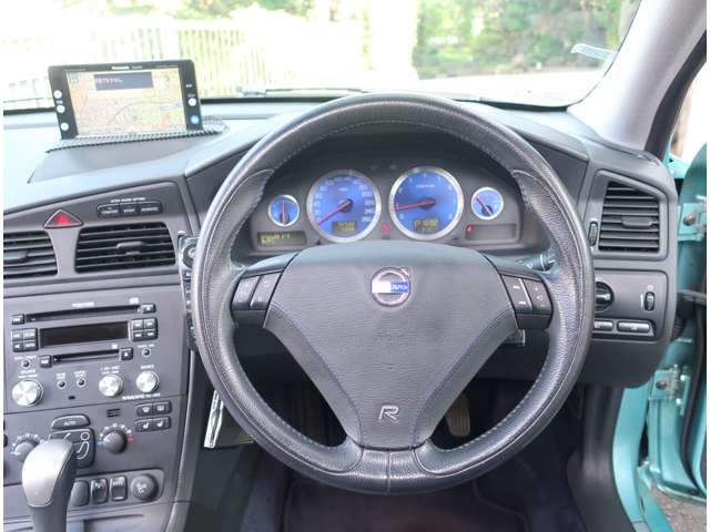 ボルボ Ｖ７０ Ｒ ４ＷＤ H16年 (関東) 99