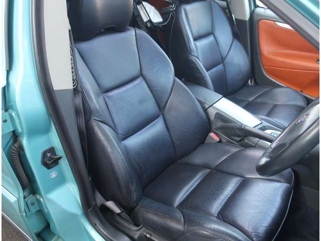 ボルボ Ｖ７０ Ｒ ４ＷＤ H16年 (関東) 99