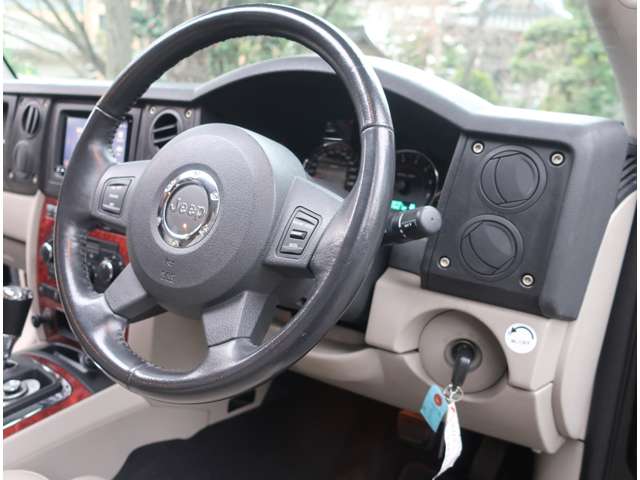 ジープ コマンダー リミテッド ４．７ ４ＷＤ H19年 (関東) 99