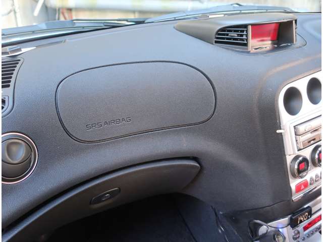 アルファロメオ アルファスポーツワゴン ２．５ Ｖ６ ２４Ｖ Ｑシステム H14年 (関東) 99