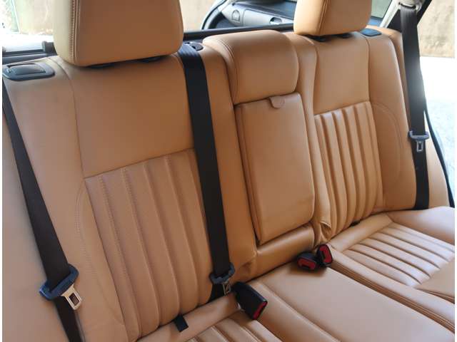 アルファロメオ アルファスポーツワゴン ２．５ Ｖ６ ２４Ｖ Ｑシステム H14年 (関東) 99