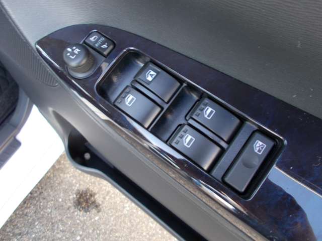 ダイハツ タント ６６０ カスタム ＲＳ ＳＡＩＩＩ R1年 (近畿) 99