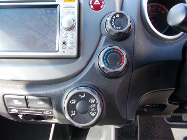 ホンダ フィット １．３ Ｇ ハイウェイエディション H21年 (近畿) 99