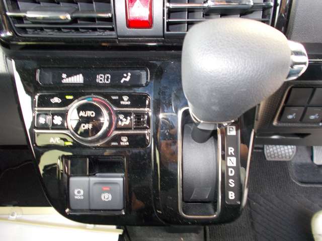 ダイハツ タント ６６０ カスタム Ｘ R6年 (近畿) 99