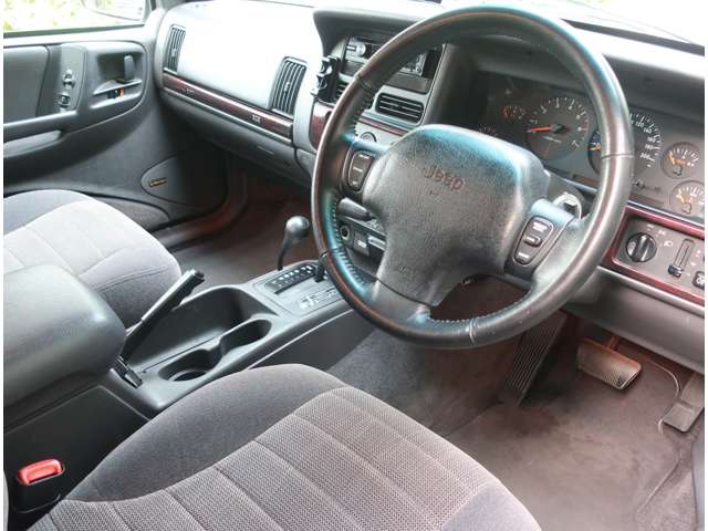 ジープ グランドチェロキー ＴＳＩ ４ＷＤ H10年 (関東) 99
