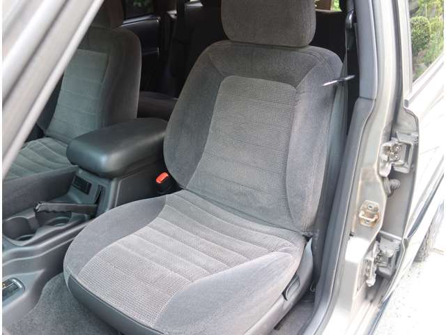 ジープ グランドチェロキー ＴＳＩ ４ＷＤ H10年 (関東) 99