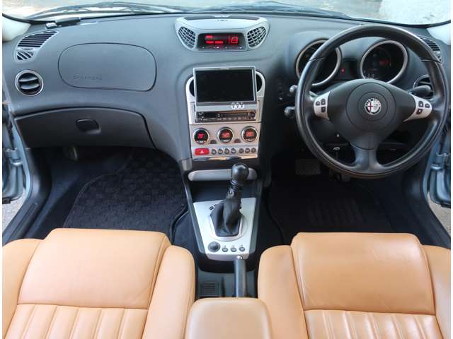 アルファロメオ アルファ１５６ ２．５　Ｖ６　２４Ｖ　Ｑシステム H16年 (関東) 99