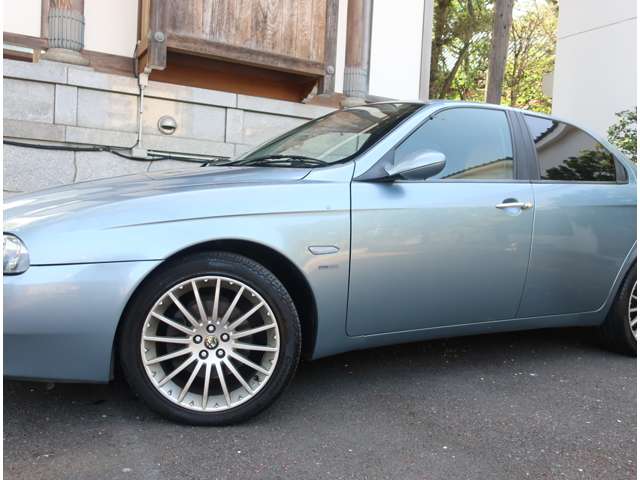 アルファロメオ アルファ１５６ ２．５　Ｖ６　２４Ｖ　Ｑシステム H16年 (関東) 99