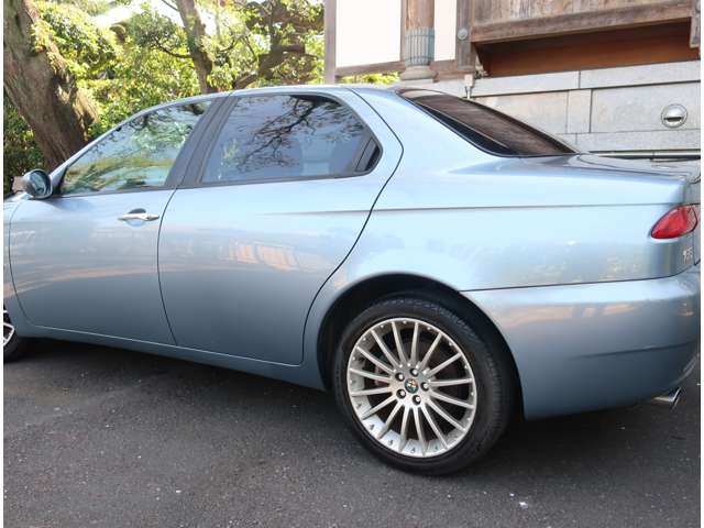 アルファロメオ アルファ１５６ ２．５　Ｖ６　２４Ｖ　Ｑシステム H16年 (関東) 99