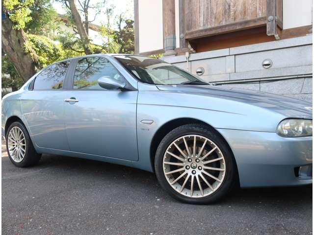 アルファロメオ アルファ１５６ ２．５　Ｖ６　２４Ｖ　Ｑシステム H16年 (関東) 99