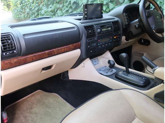 ランドローバー ディスカバリー ＨＳＥ ４ＷＤ H17年 (関東) 99