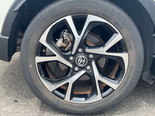 トヨタ Ｃ−ＨＲ ハイブリッド １．８ Ｇ R1年 (東海) 99
