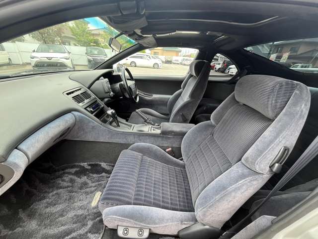日産 フェアレディＺ ３．０ ３００ＺＸ ツインターボ ２ＢＹ２ Ｔバールーフ H6年 (東海) 99