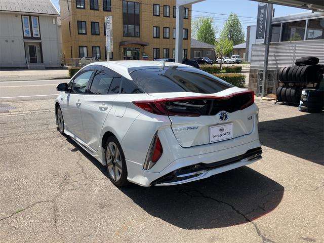 トヨタ プリウスＰＨＶ １．８ Ａ R1年 (甲信越・北陸) 99