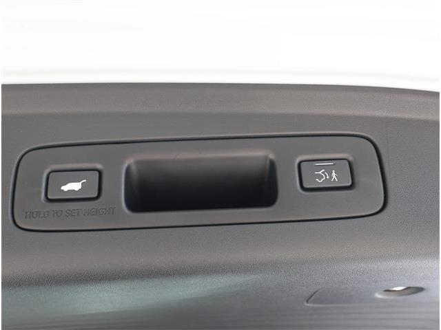 ホンダ ＺＲ－Ｖ ２．０ Ｅ：ＨＥＶ Ｚ R6年 (東海) 99