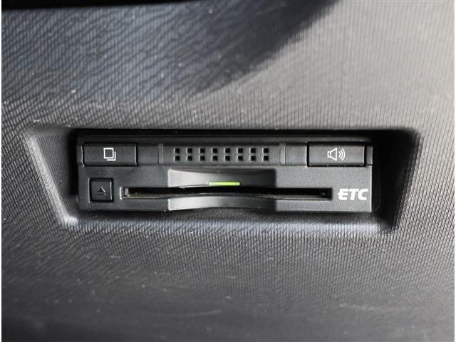 トヨタ アクア １．５ Ｓ H27年 (東海) 99