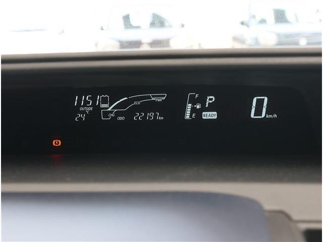 トヨタ アクア １．５ Ｓ H27年 (東海) 99