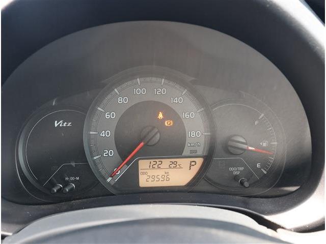 トヨタ ヴィッツ １．０ Ｆ H29年 (東海) 99