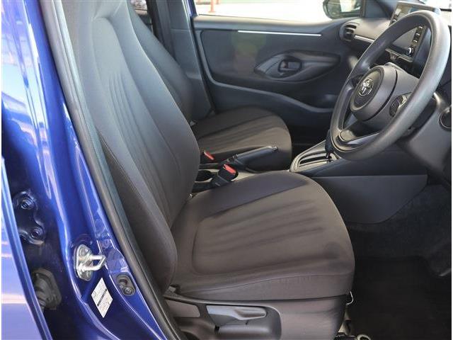 トヨタ ヤリス １．０ Ｘ R5年 (東海) 99