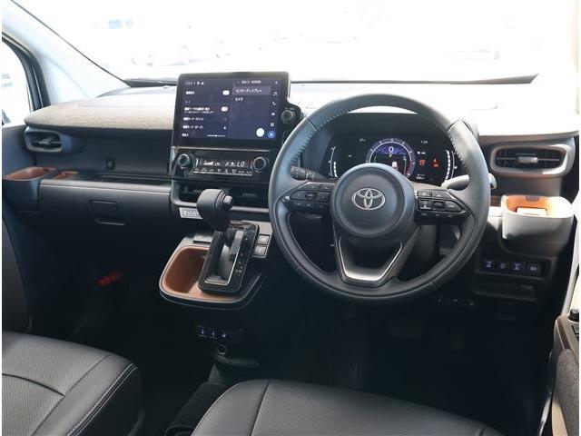 トヨタ シエンタ １．５ Ｚ R7年 (東海) 99
