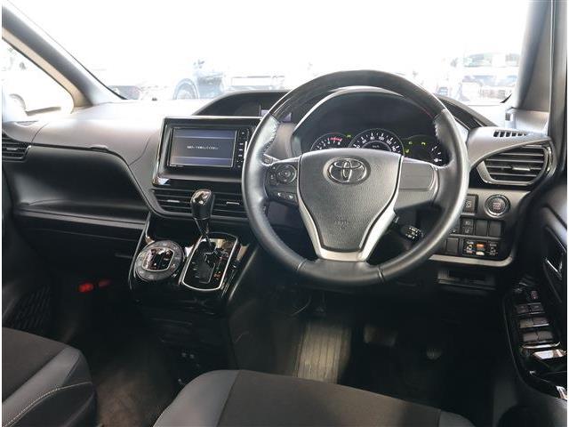 トヨタ ノア ２．０ ＳＩ ＷＸＢＩＩＩ R3年 (東海) 99