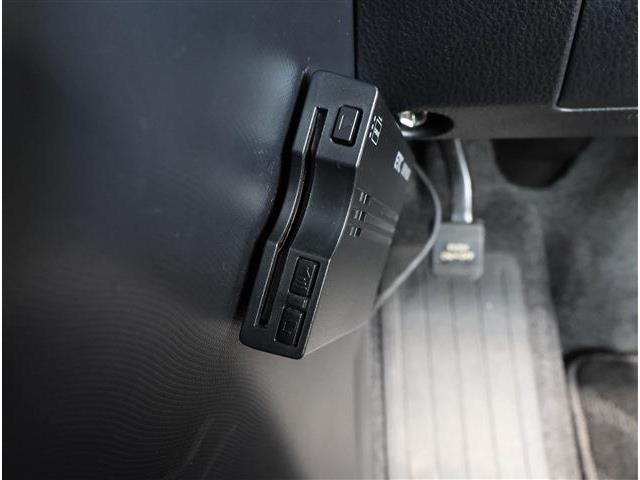 トヨタ ノア ２．０ ＳＩ ＷＸＢＩＩＩ R3年 (東海) 99