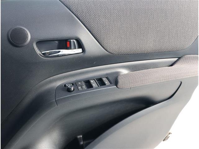 トヨタ シエンタ １．５ ファンベース Ｇ R1年 (東海) 99