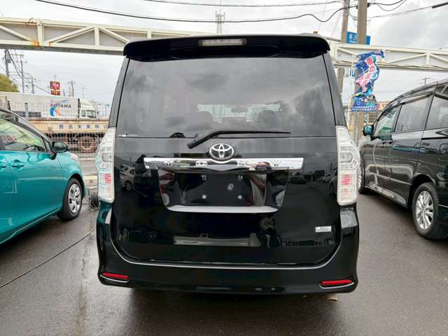 トヨタ ヴォクシー ２．０ ＺＳ 煌Ｚ H25年 (関東) 99