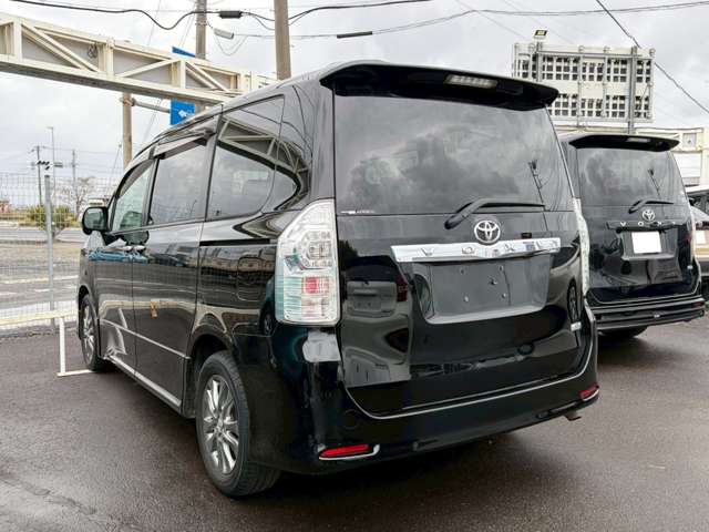 トヨタ ヴォクシー ２．０ ＺＳ 煌Ｚ H25年 (関東) 99