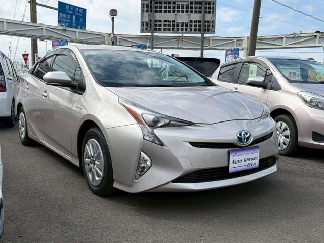 トヨタ プリウス １．８ Ｓ H28年 (関東) 99