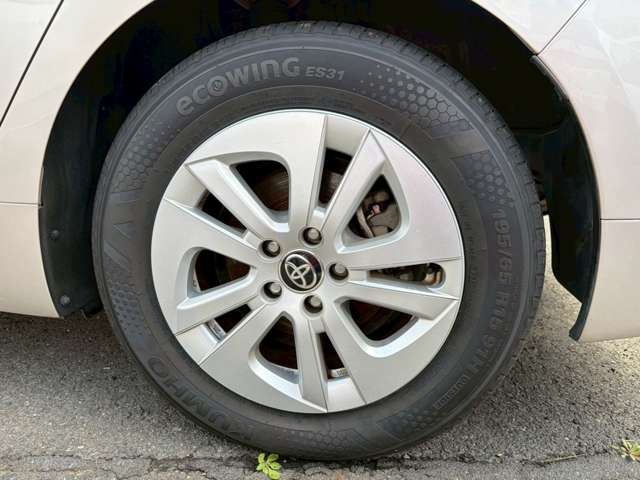 トヨタ プリウス １．８ Ｓ H28年 (関東) 99