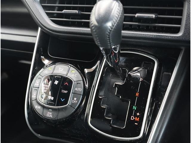トヨタ ヴォクシー ２．０ ＺＳ 煌ＩＩＩ R3年 (東海) 99