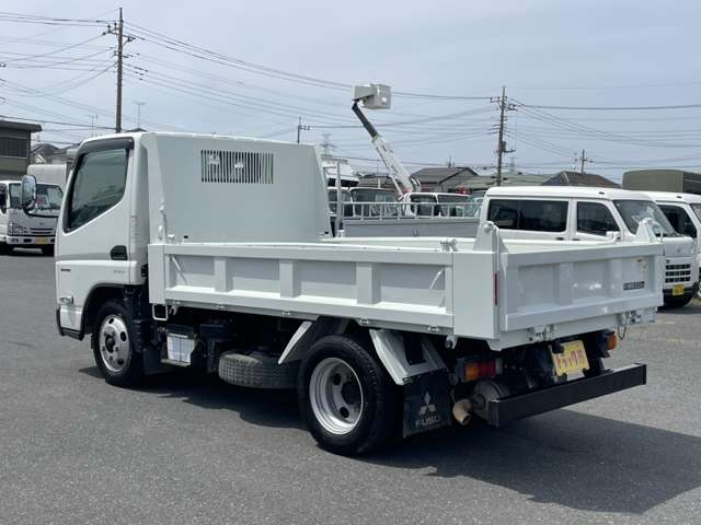 三菱フソウ キャンター ３．０ 強化ダンプ 全低床 ディーゼルターボ R3年 (関東) 99