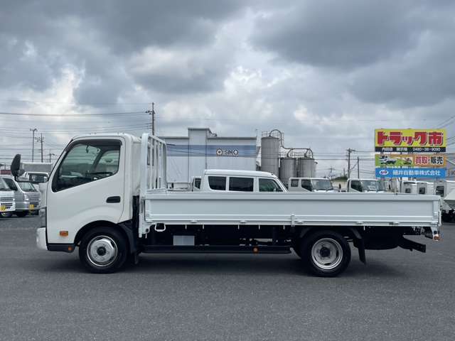 日野自動車 デュトロ ４．０ ワイド ロング 全低床 ディーゼルターボ R2年 (関東) 99