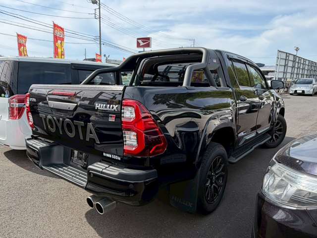 トヨタ ハイラックス ２．４ Ｚ ＧＲスポーツ ディーゼルターボ ４ＷＤ R6年 (関東) 99