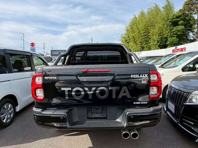 トヨタ ハイラックス ２．４ Ｚ ＧＲスポーツ ディーゼルターボ ４ＷＤ R6年 (関東) 99
